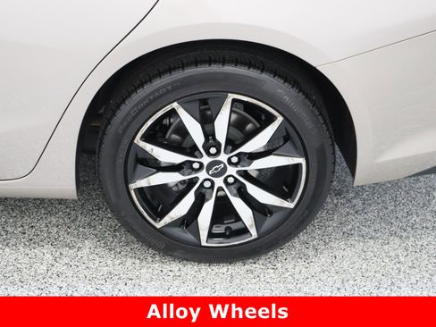 Used 2024 Chevrolet Malibu RS image 10