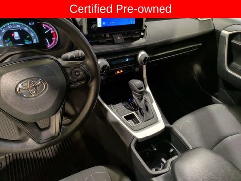 Certified 2025 Toyota RAV4 XLE AWD/4WD image 14