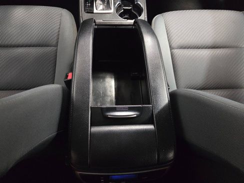 Used 2019 Toyota Highlander LE image 77