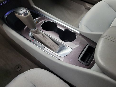 Used 2020 Chevrolet Malibu LT FWD image 26