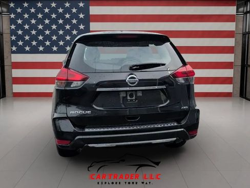 Used 2018 Nissan Rogue S AWD/4WD image 4