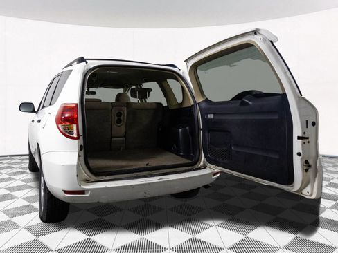 Used 2007 Toyota RAV4 4WD image 29