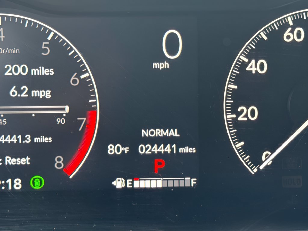Used 2025 Honda HR-V LX image 21