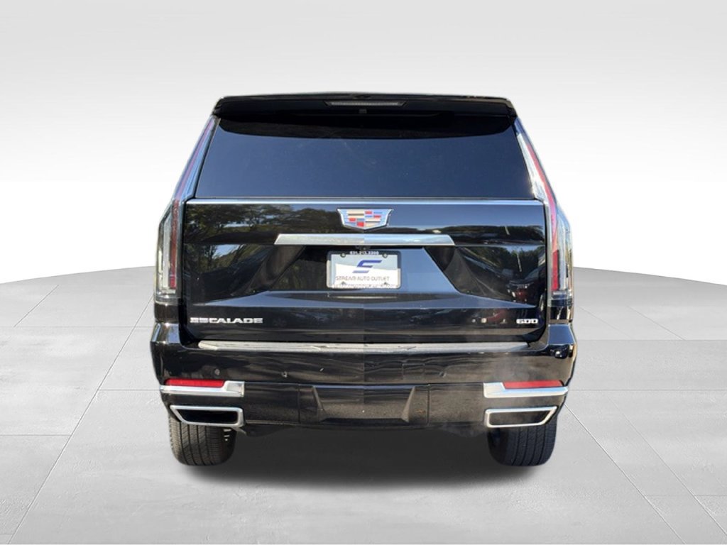 Used 2025 Cadillac Escalade ESV Luxury AWD/4WD image 7