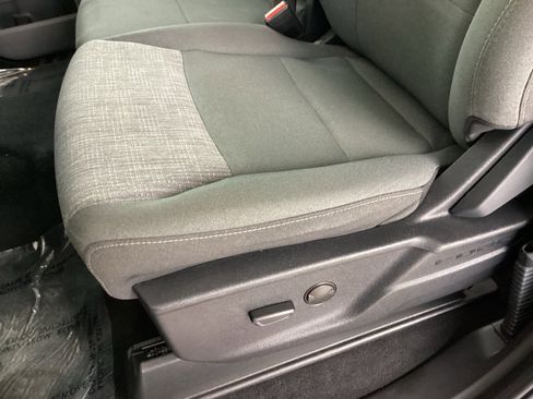 Used 2023 Ford F150 XLT image 14