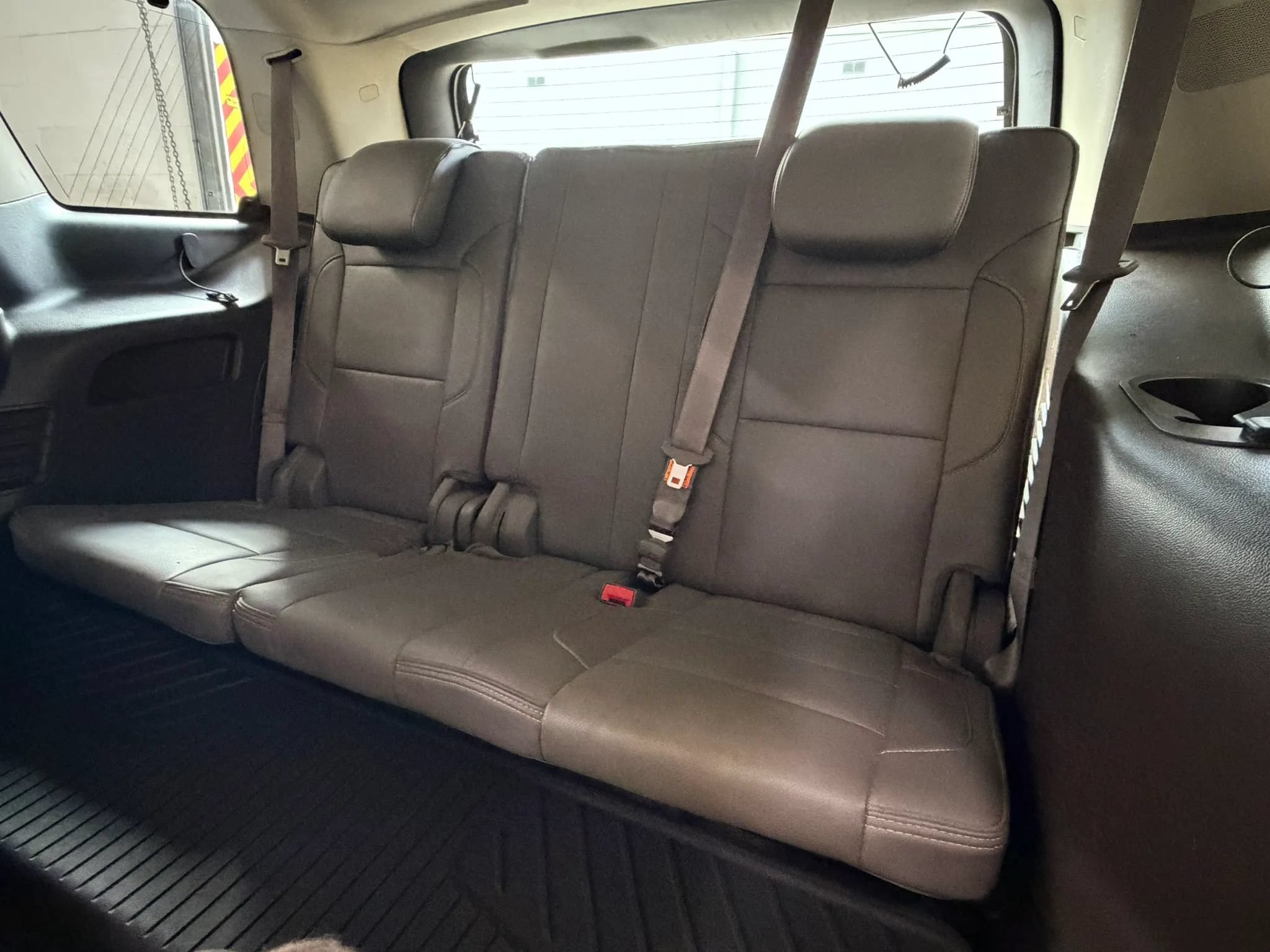 Used 2015 GMC Yukon Denali w/ Touring Package AWD/4WD image 42