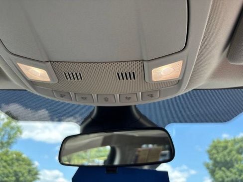 Used 2023 Ford Edge SE w/ Black Appearance Package AWD/4WD image 7