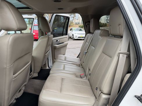 Used 2013 Ford Expedition Limited image 16