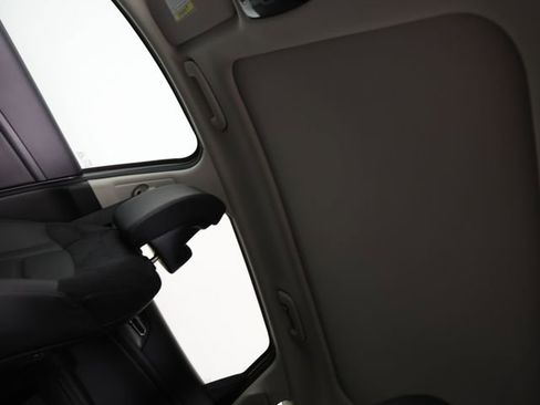 New 2026 Kia Sportage SX FWD image 12