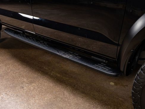 Used 2025 Ford F150 Raptor w/ Equipment Group 803A Raptor R AWD/4WD image 12