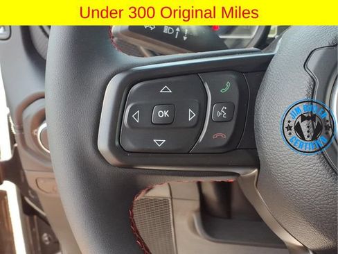 Used 2024 Jeep Wrangler Unlimited Rubicon w/ Convenience Group AWD/4WD image 13