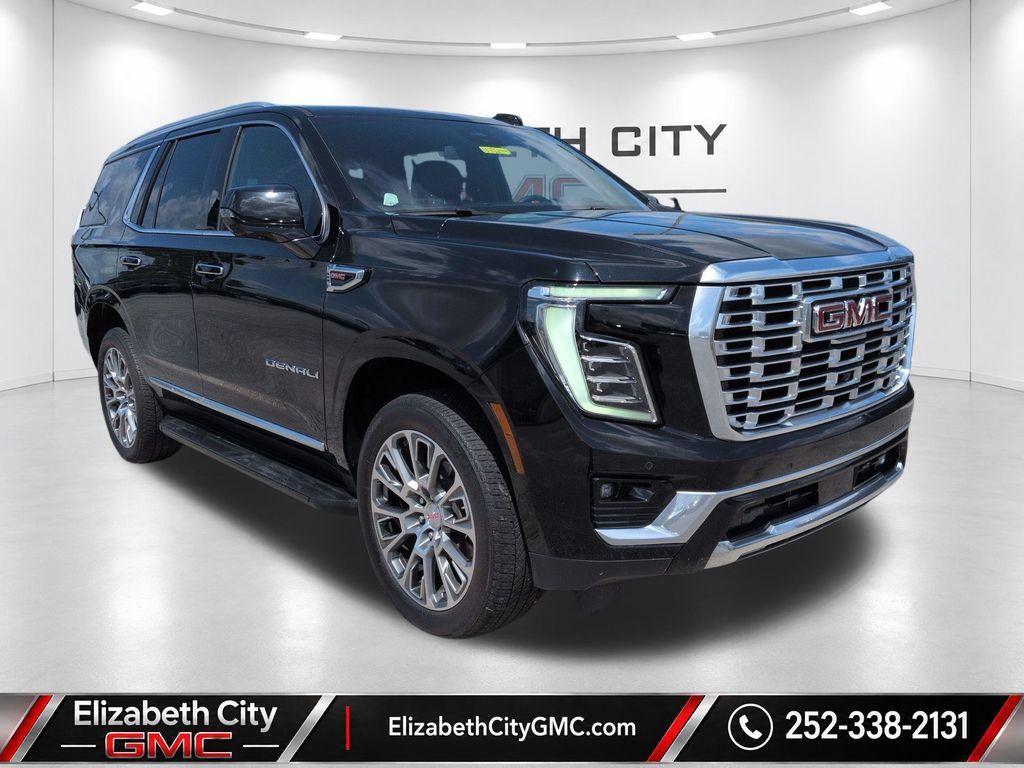 Used 2025 GMC Yukon Denali AWD/4WD image 4