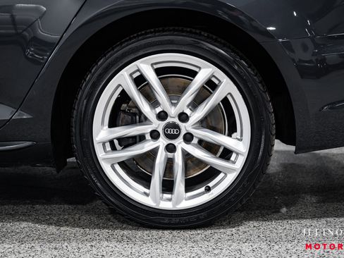 Used 2017 Audi A4 2.0T Premium w/ Convenience Package image 10