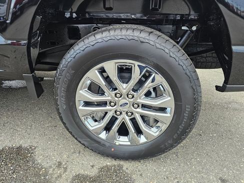 New 2025 Ford F150 Lariat w/ Equipment Group 501A Mid image 7