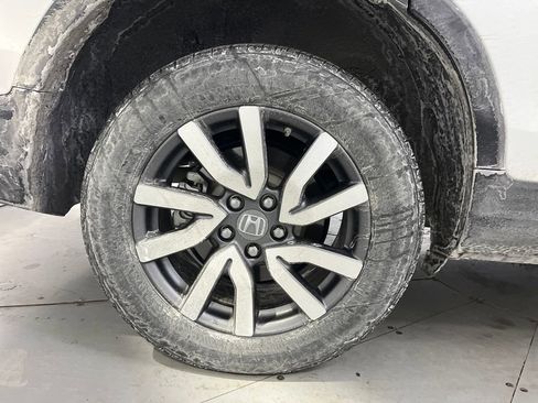 Used 2022 Honda Pilot EX-L image 11