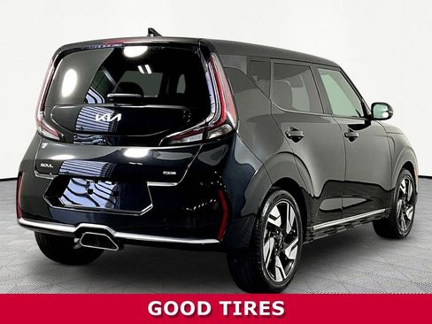 Used 2023 Kia Soul GT-Line w/ GT-Line Technology Package FWD image 6