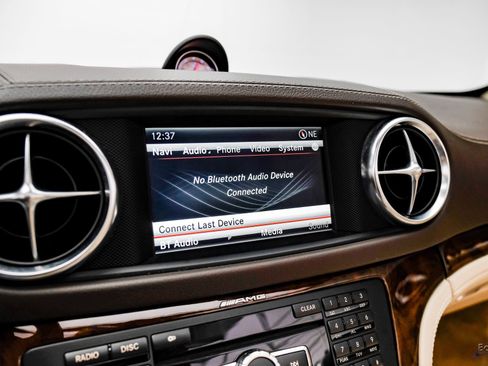 Used 2014 Mercedes-Benz SL 550 image 87