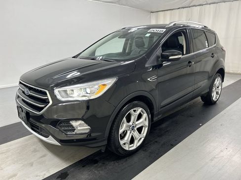 Used 2018 Ford Escape Titanium w/ Ford Safe & Smart Package AWD/4WD image 5