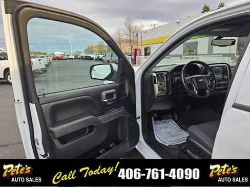 Used 2018 Chevrolet Silverado 1500 LT w/ LT Fleet Convenience Package image 16