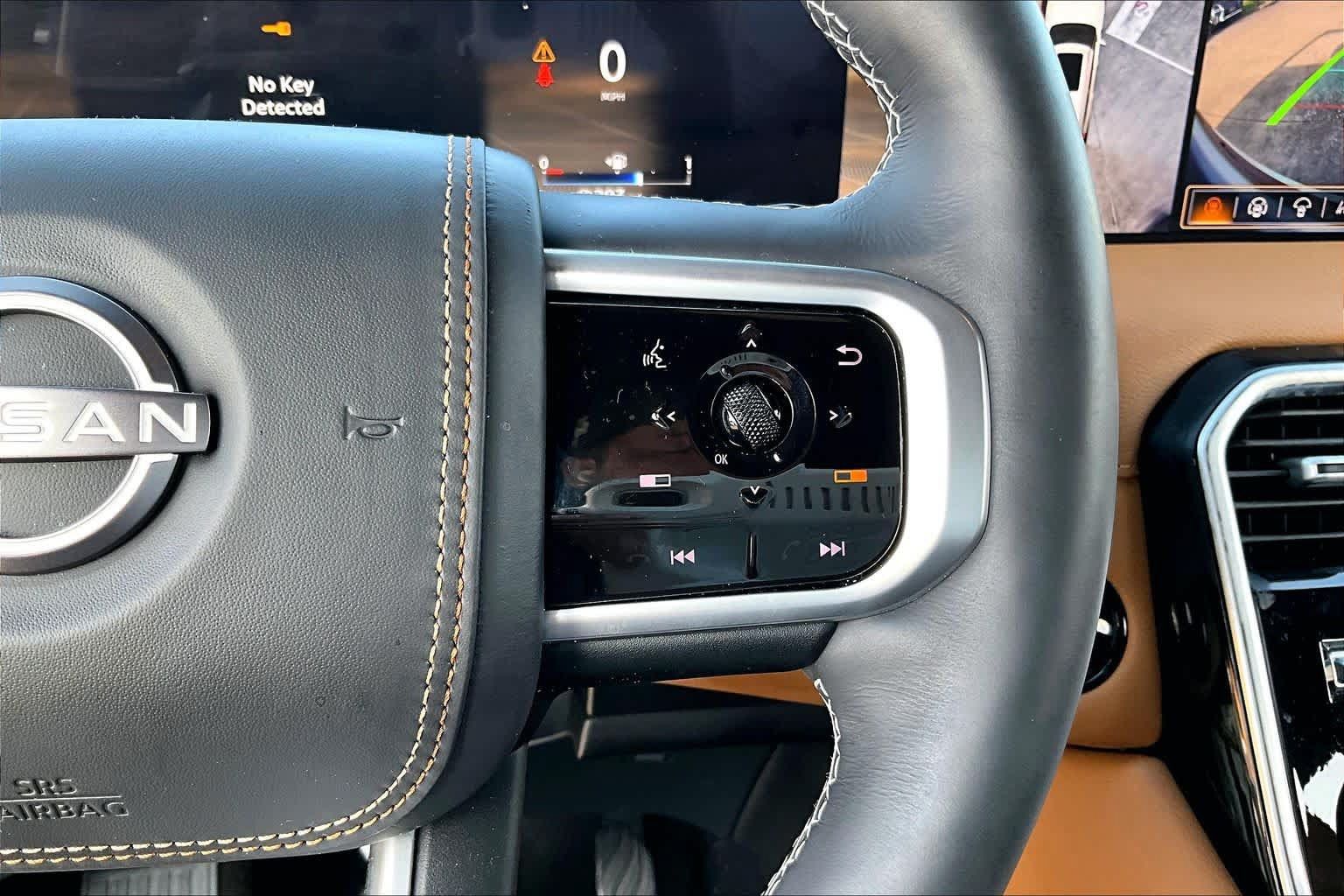 Used 2025 Nissan Armada Platinum Reserve RWD image 23