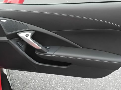 Used 2015 Chevrolet Corvette Z06 w/ 3LZ Preferred Equipment Group image 21