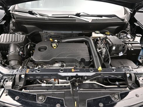 Used 2023 Chevrolet Equinox RS w/ LPO, Floor Liner Package image 14