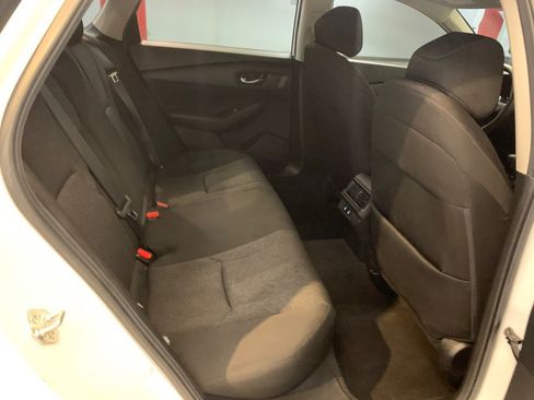 Used 2025 Honda Accord LX image 42