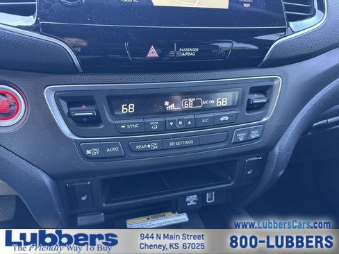 Used 2023 Honda Passport TrailSport image 19