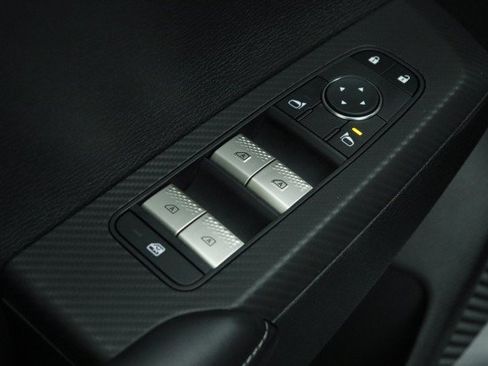 New 2026 Mitsubishi Outlander LE FWD image 16