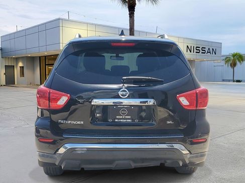 Certified 2020 Nissan Pathfinder SL w/ Cargo Package FWD image 7