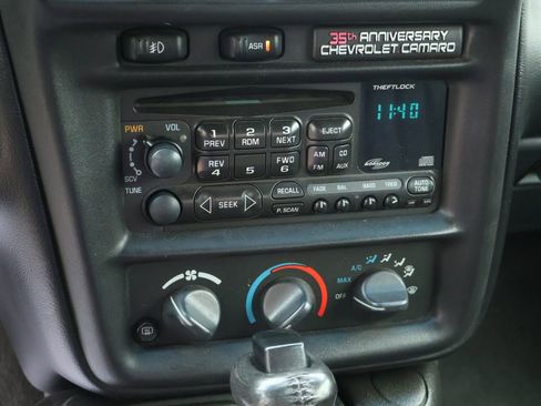 Used 2002 Chevrolet Camaro Z28 w/ Sport Appearance Pkg RWD image 21