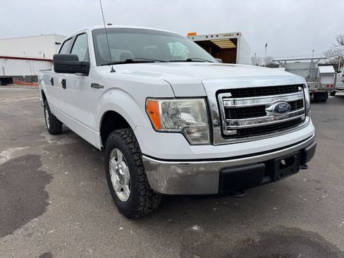 Used 2013 Ford F150 XLT w/ Trailer Tow Pkg image 7