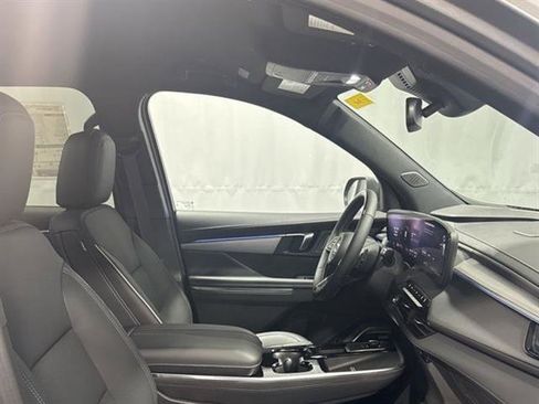 New 2026 Buick Enclave Preferred w/ Super Cruise Package image 17