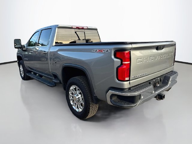 Used 2024 Chevrolet Silverado 3500 LTZ w/ LTZ Premium Package AWD/4WD image 5