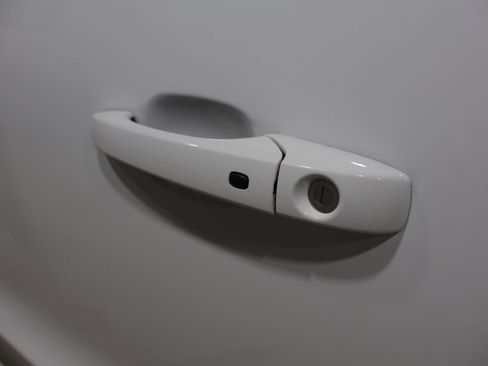 Used 2023 Dodge Durango GT image 12