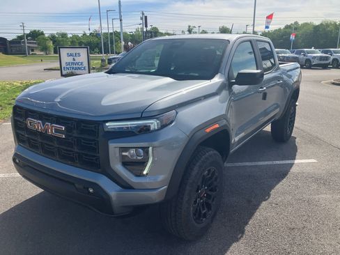 New 2026 GMC Canyon Elevation AWD/4WD image 3