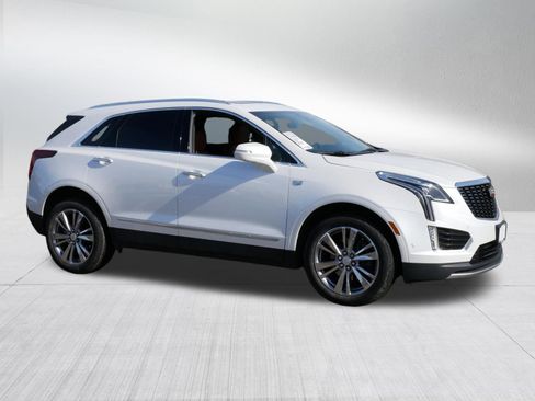 Used 2023 Cadillac XT5 Premium Luxury image 8