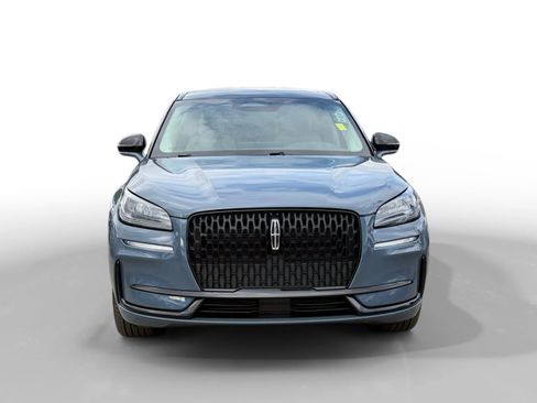 Used 2023 Lincoln Corsair Standard w/ Equipment Group 101A image 8