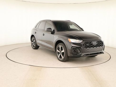 Used 2023 Audi Q5 2.0T Premium Plus w/ Premium Plus Package image 10