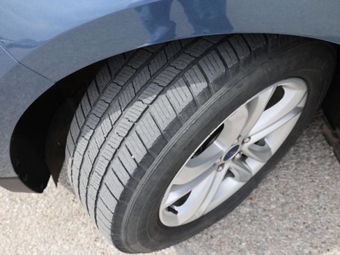 Used 2019 Ford Edge SEL w/ Equipment Group 201A image 25