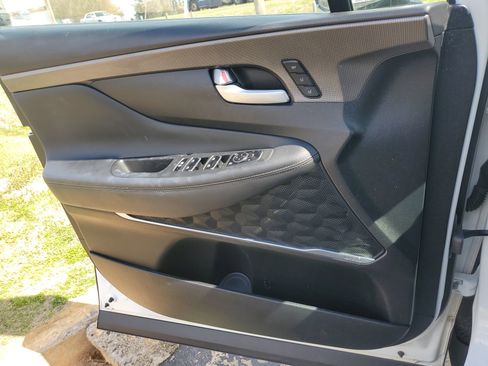 Used 2019 Hyundai Santa Fe AWD image 29