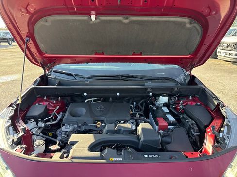 Used 2024 Toyota RAV4 Limited image 28