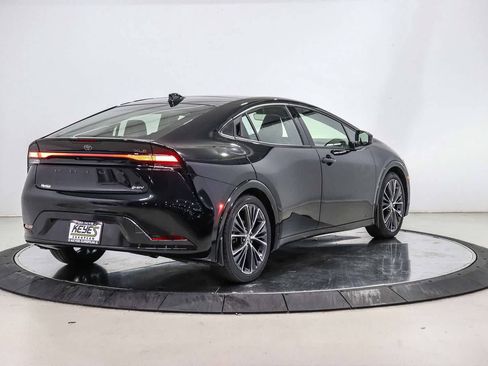 Used 2024 Toyota Prius XLE AWD/4WD image 4