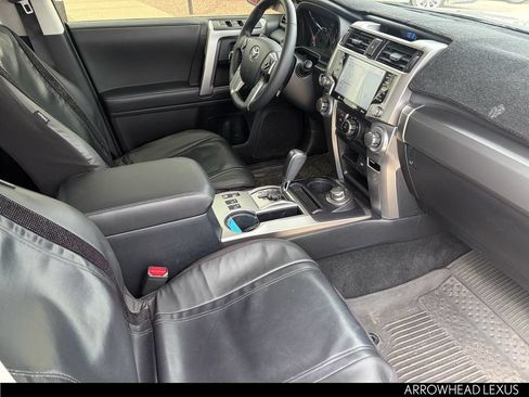 Used 2024 Toyota 4Runner SR5 Premium w/ Moonroof Package AWD/4WD image 34
