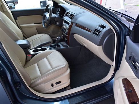 Used 2012 Ford Fusion SEL image 20