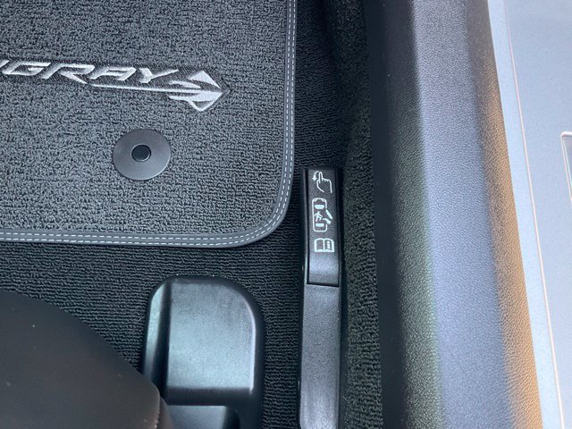 Used 2017 Chevrolet Corvette Stingray Coupe w/ 3LT Preferred Equipment Group RWD image 29