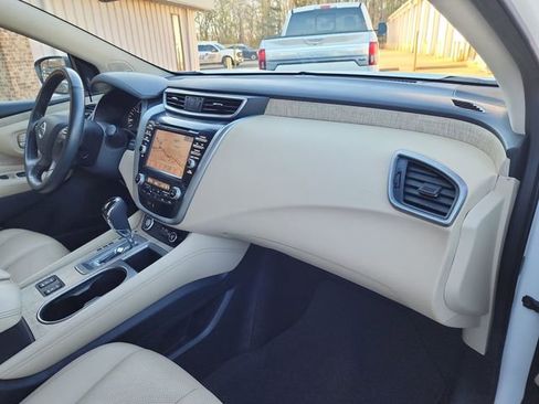 Used 2022 Nissan Murano SL image 16