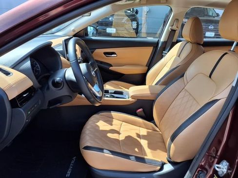 Certified 2025 Nissan Sentra SV w/ SV Premium Package FWD image 15