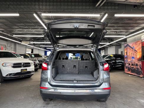 Used 2019 Chevrolet Equinox LT w/ Driver Convenience Package FWD image 7