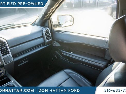 Used 2021 Ford Expedition XLT AWD/4WD image 16